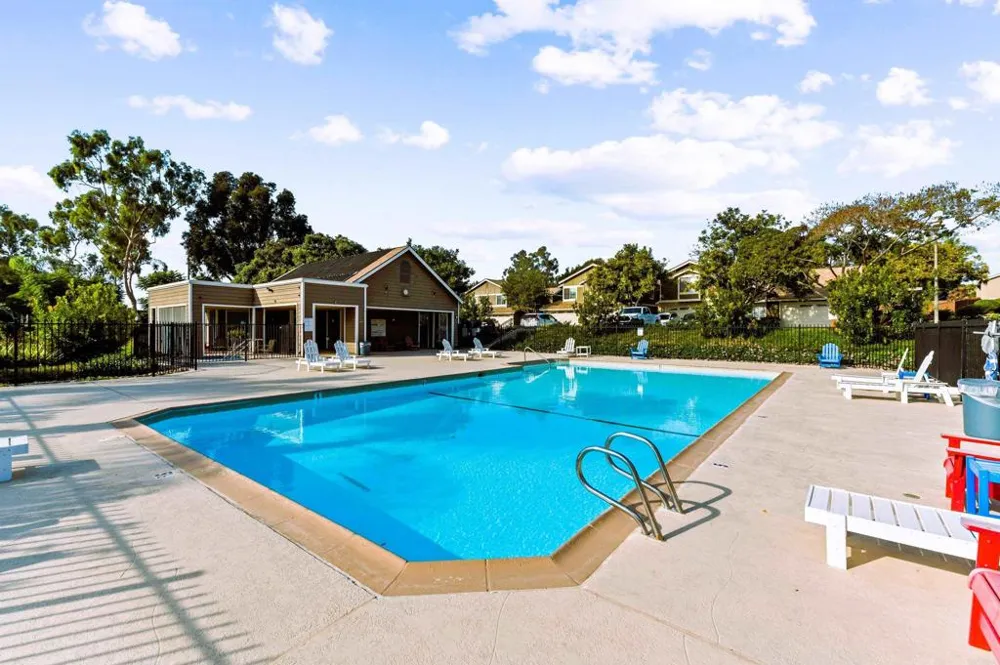 2959 Lexington Circle Carlsbad, CA 92010
