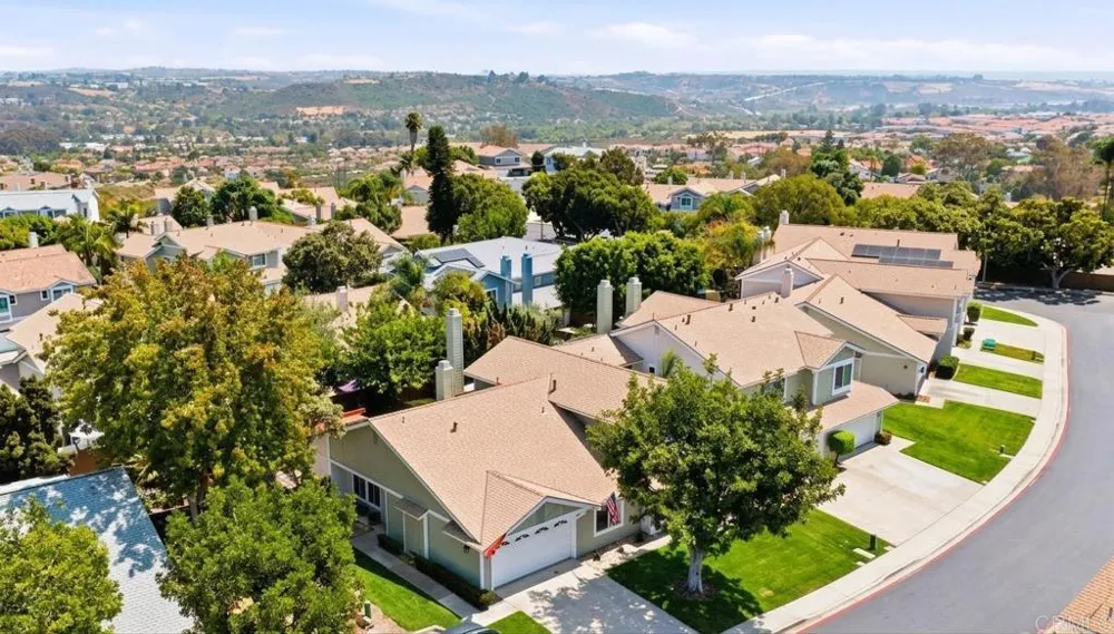 2959 Lexington Circle Carlsbad, CA 92010