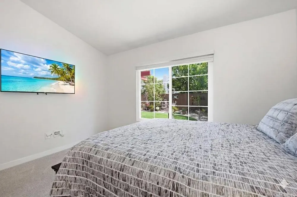 2959 Lexington Circle Carlsbad, CA 92010