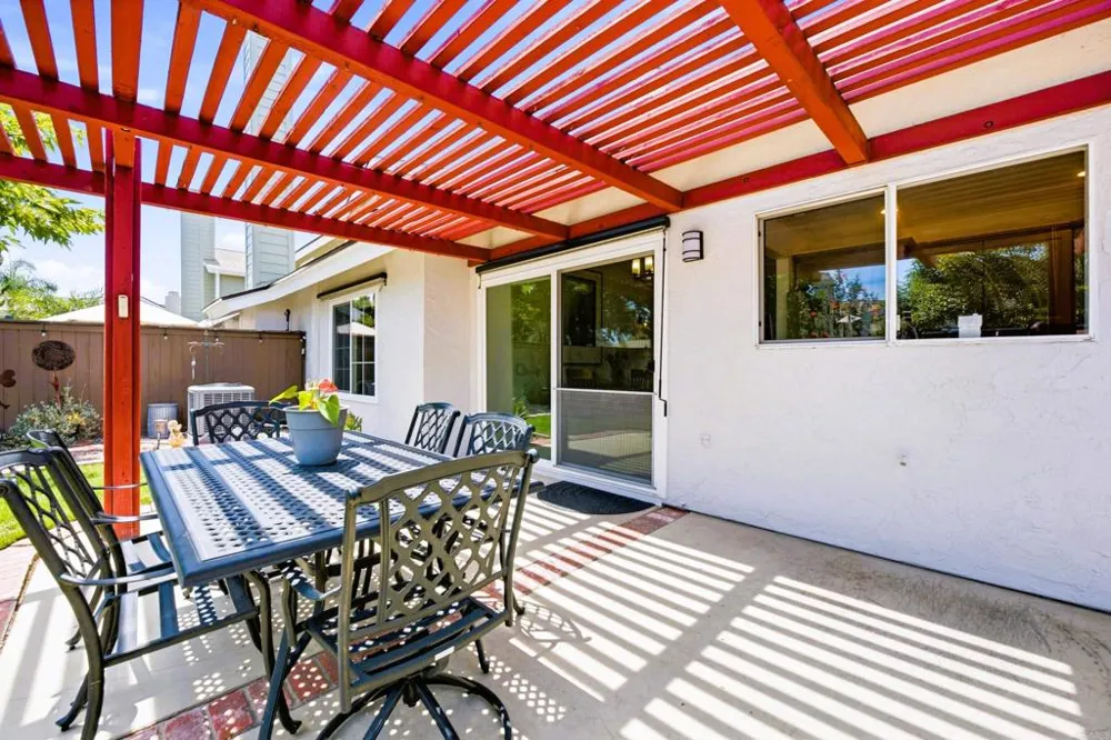 2959 Lexington Circle Carlsbad, CA 92010