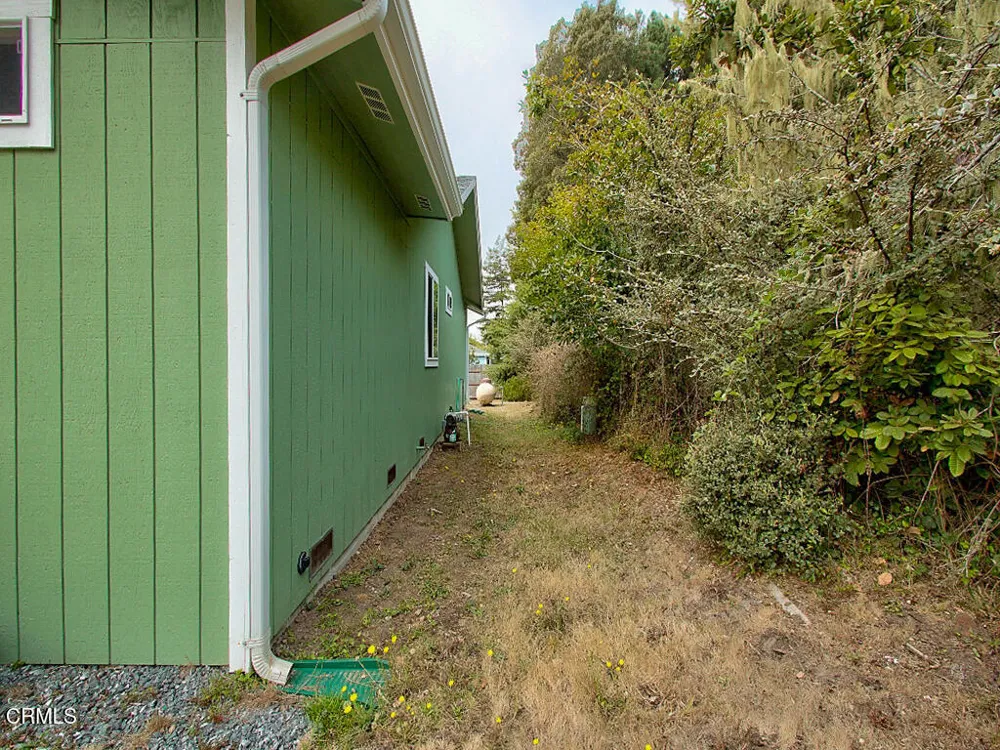 32840 Boice Lane Fort Bragg, CA 95437