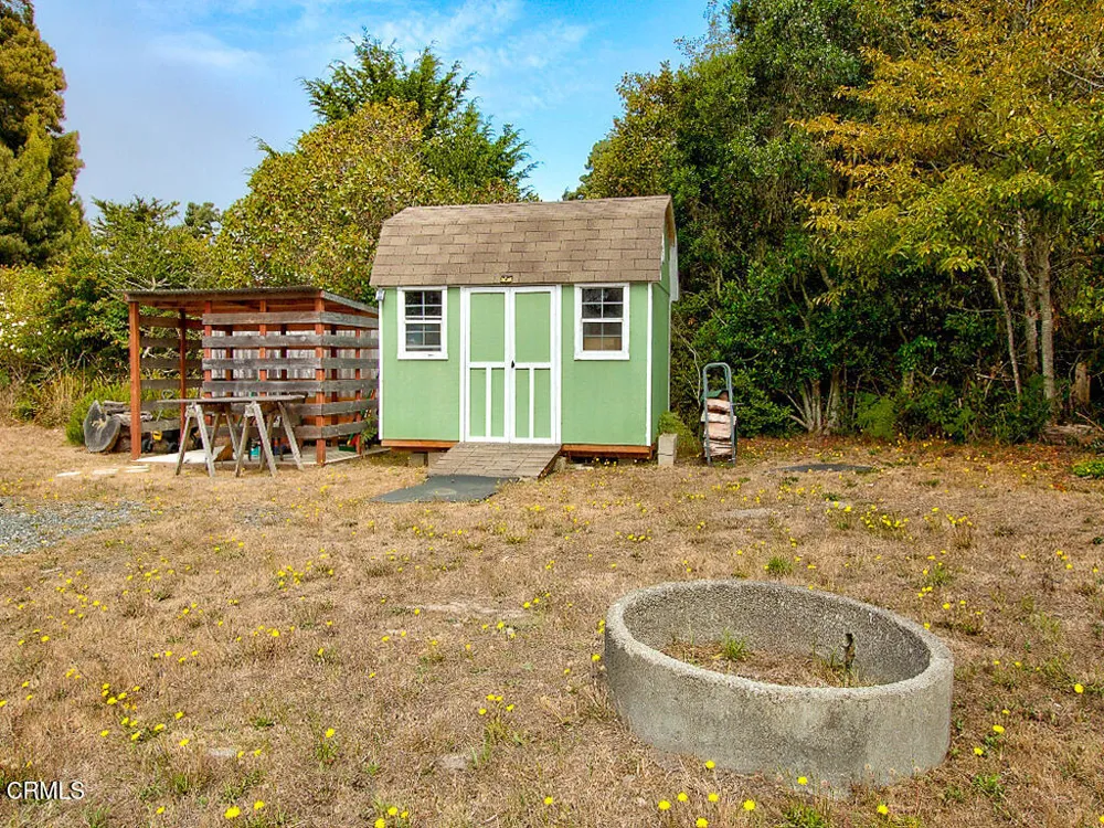 32840 Boice Lane Fort Bragg, CA 95437