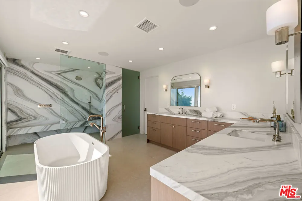 18254 Coastline Drive Malibu, CA 90265