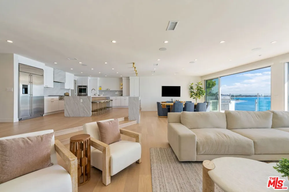 18254 Coastline Drive Malibu, CA 90265