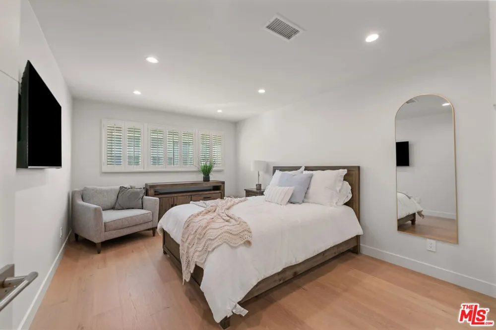 18254 Coastline Drive Malibu, CA 90265