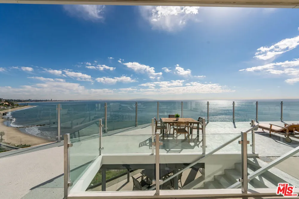18254 Coastline Drive Malibu, CA 90265