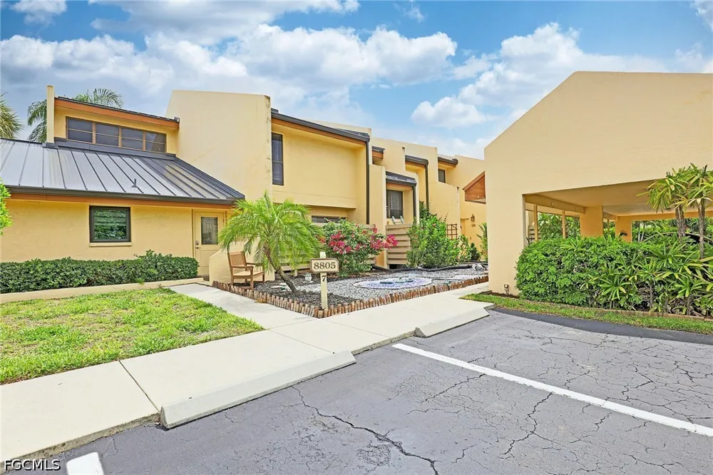 Lateen Lane #203 Fort Myers, FL 33919