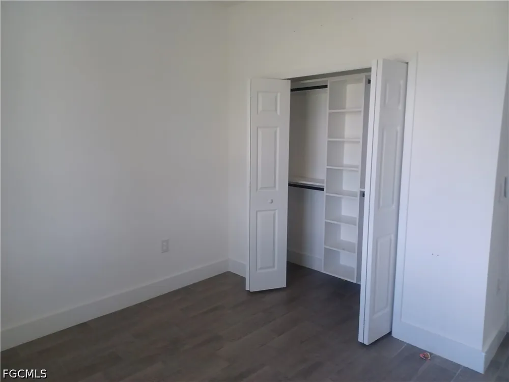NW 4th Place Cape Coral, FL 33993