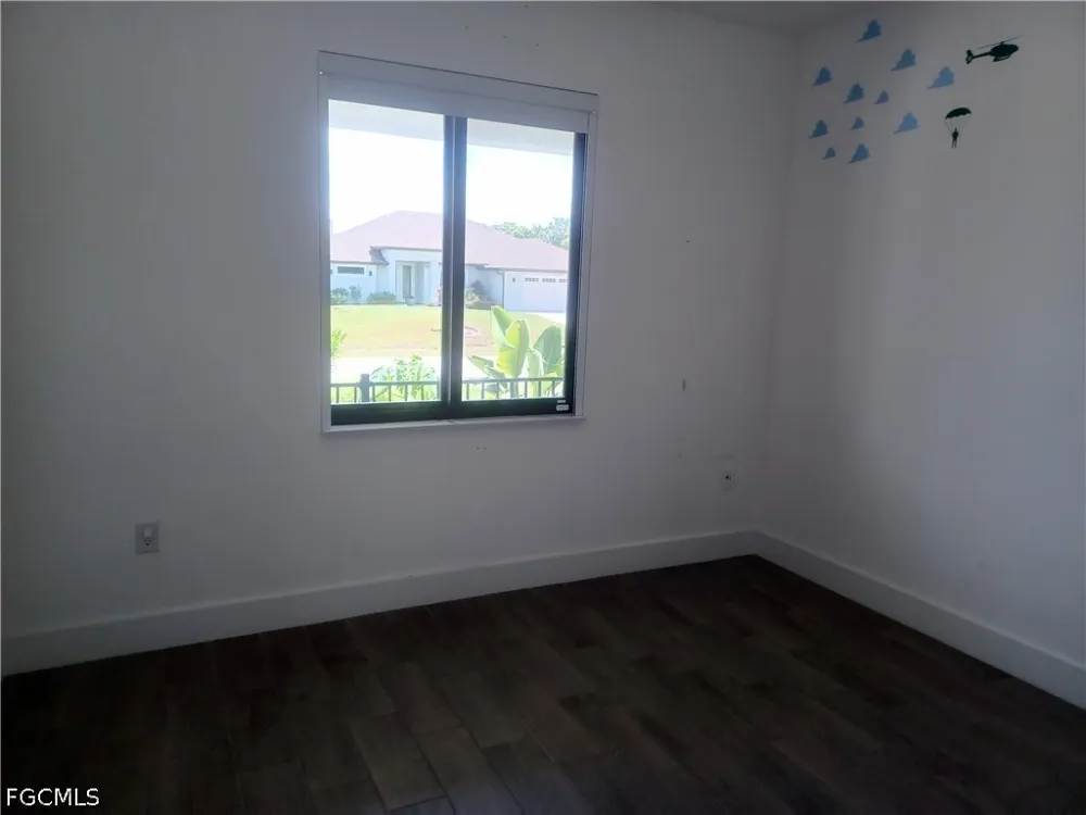 NW 4th Place Cape Coral, FL 33993