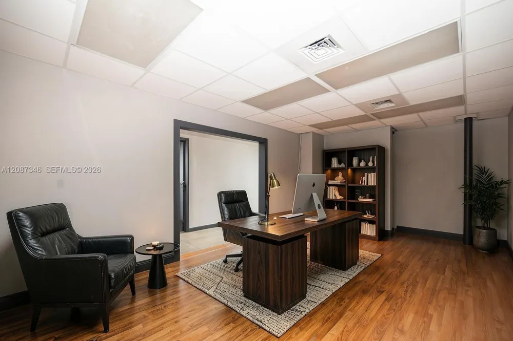 1050 E 24th St Hialeah, FL 33013