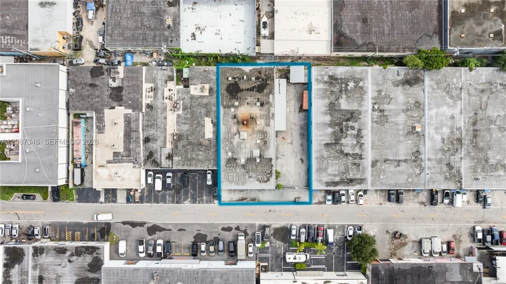 1050 E 24th St Hialeah, FL 33013