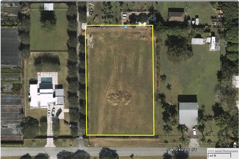240 ST Miami, FL 33031