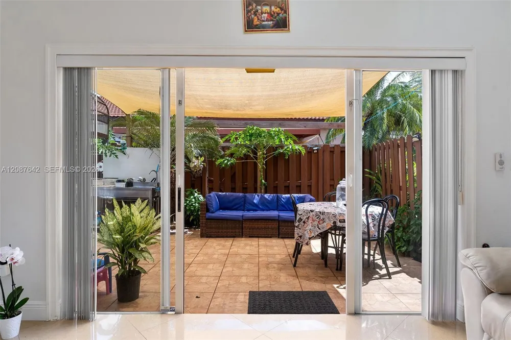 17133 SW 137th Pl Miami, FL 33177