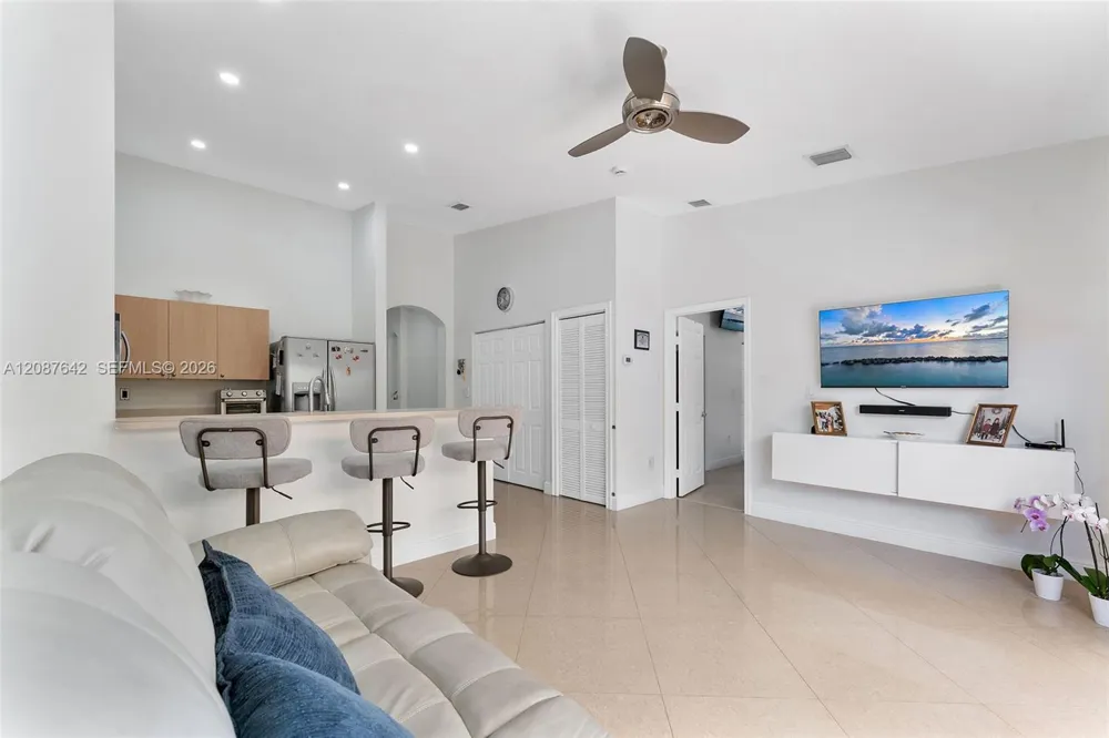 17133 SW 137th Pl Miami, FL 33177