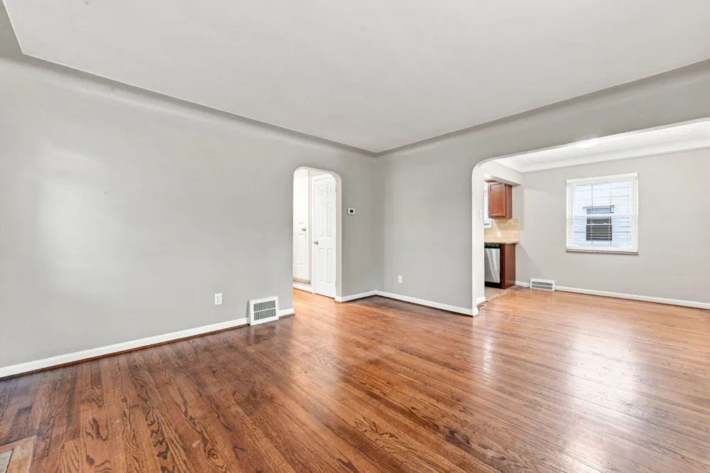 451 Waverly Street Dearborn, MI 48128
