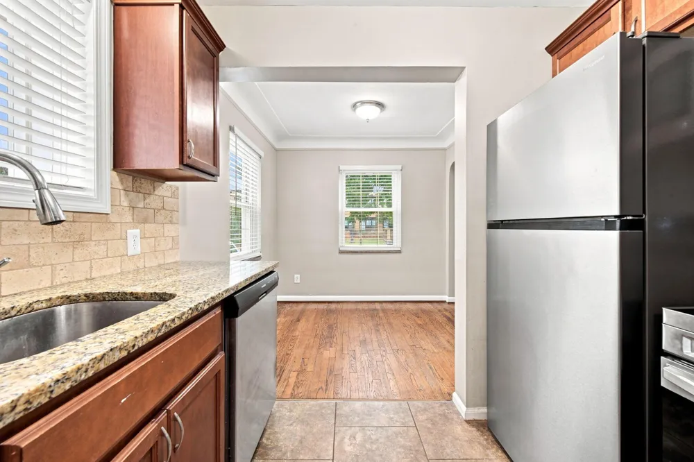 451 Waverly Street Dearborn, MI 48128