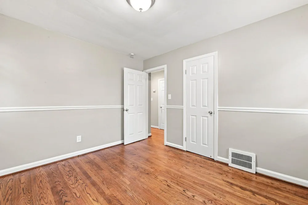 451 Waverly Street Dearborn, MI 48128