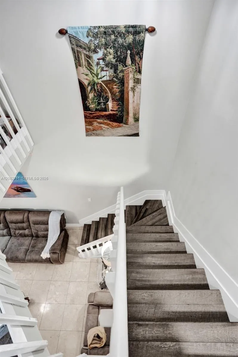 220 Riverwalk Cir Sunrise, FL 33326