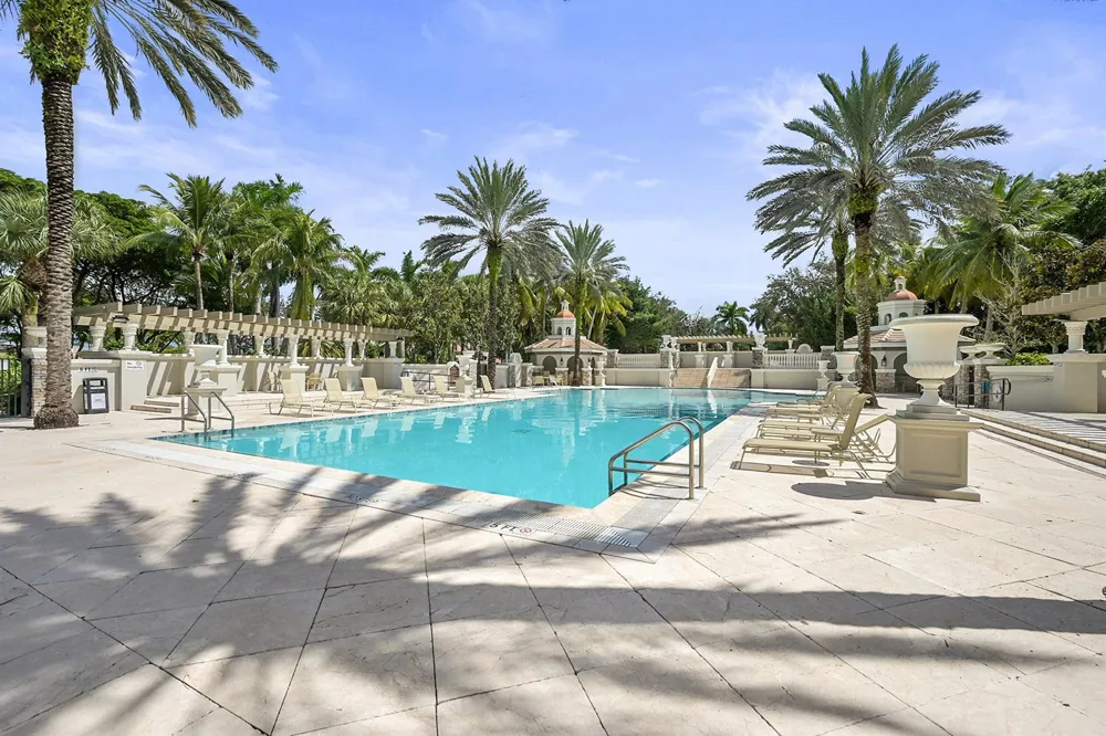 10340 Trianon Place Wellington, FL 33449