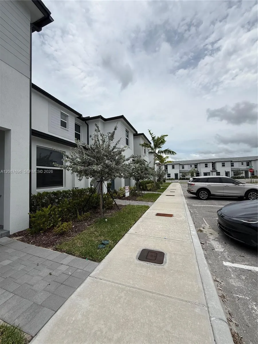 35757 SW 178th Pl #35757 Homestead, FL 33034