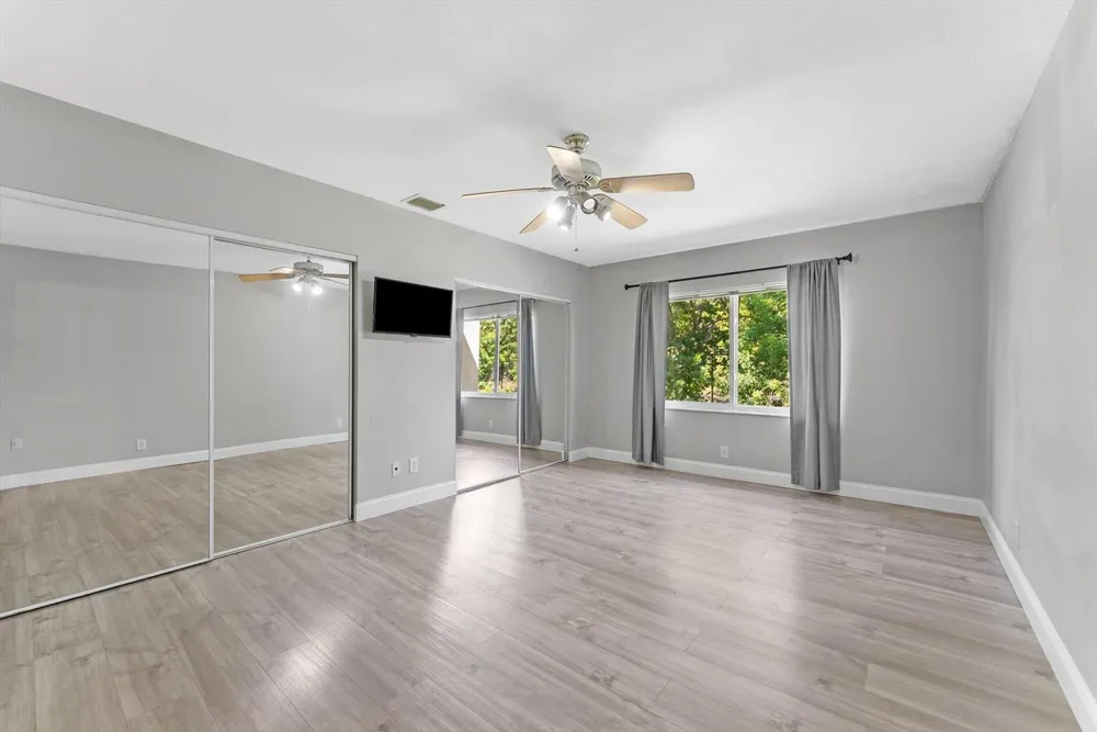 191 SE 1st Circle Boynton Beach, FL 33435