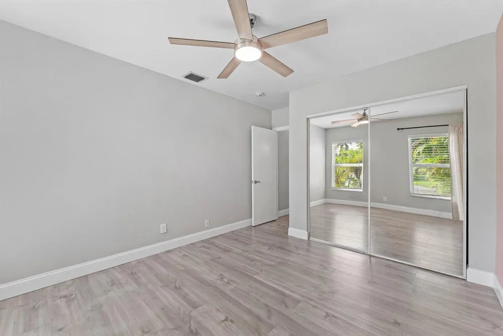 191 SE 1st Circle Boynton Beach, FL 33435