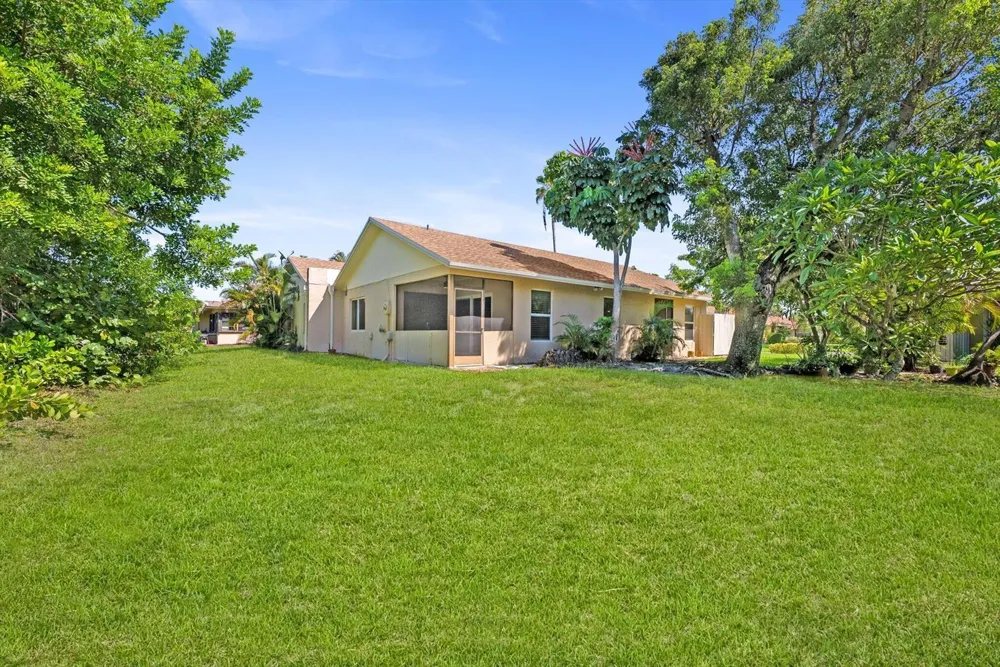 191 SE 1st Circle Boynton Beach, FL 33435