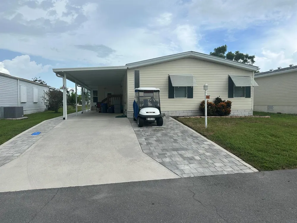 512 Thames Bluff Ridge Fort Pierce, FL 34982