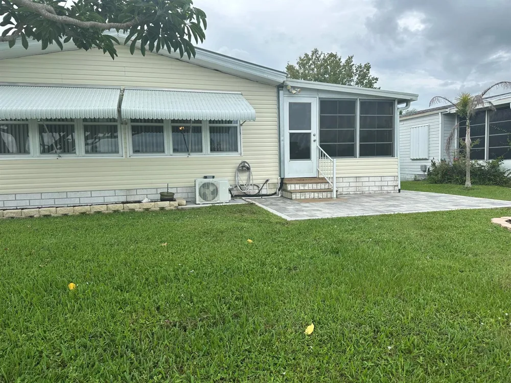 512 Thames Bluff Ridge Fort Pierce, FL 34982