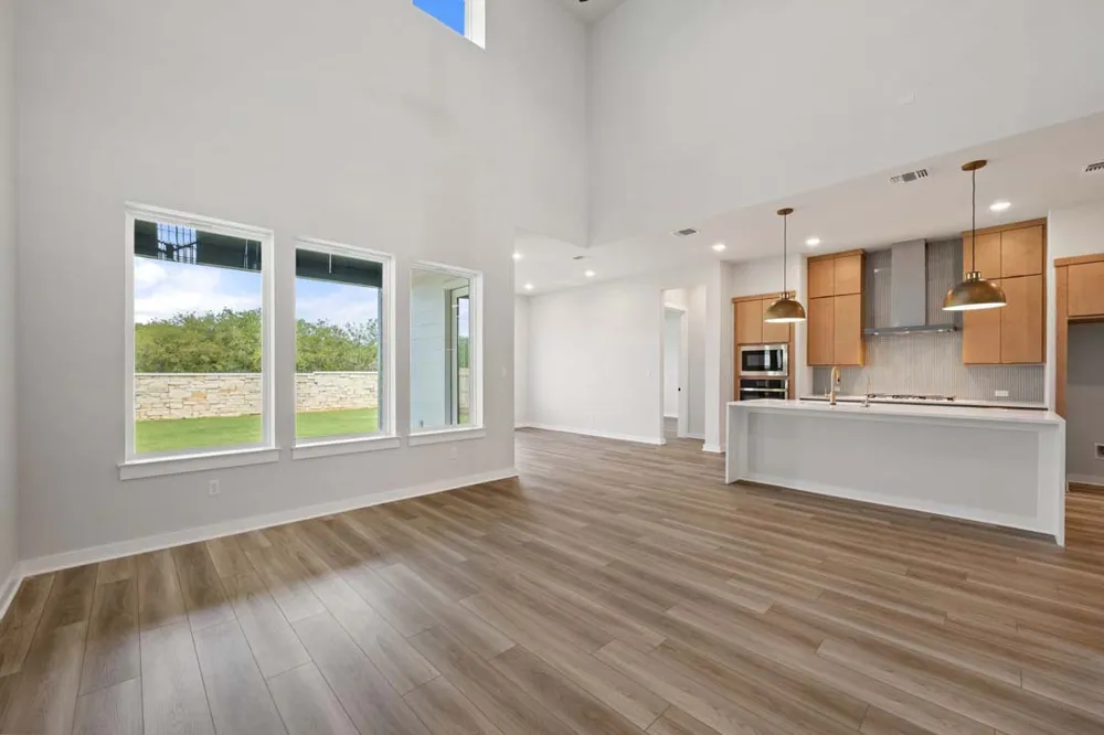 10716 Worth Lane Manor, TX 78653