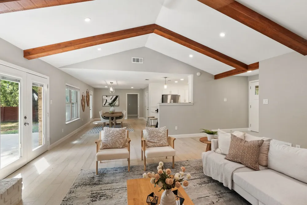 2705 Harrowden Drive Austin, TX 78727