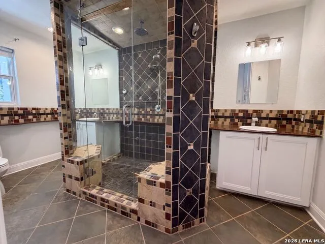 106 BRIARCLIFF DR Castle Hills, TX 78213