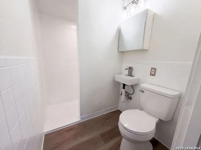 106 BRIARCLIFF DR Castle Hills, TX 78213