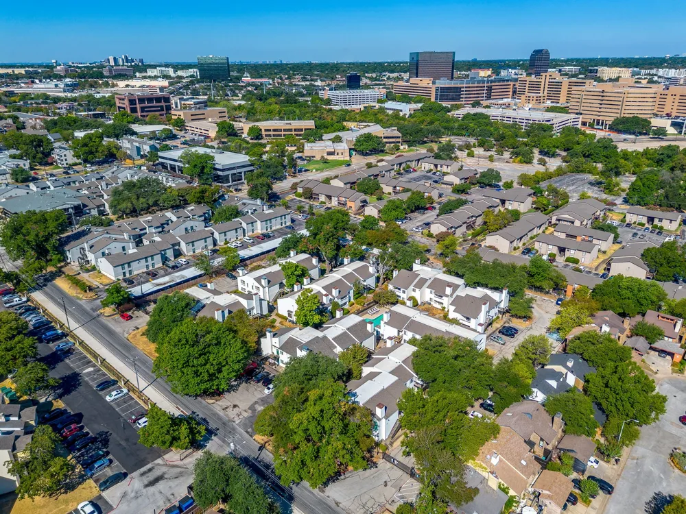 7126 Holly Hill Drive Dallas, TX 75231