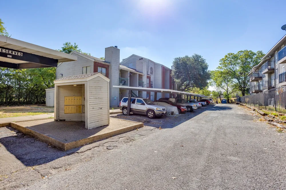 7126 Holly Hill Drive Dallas, TX 75231