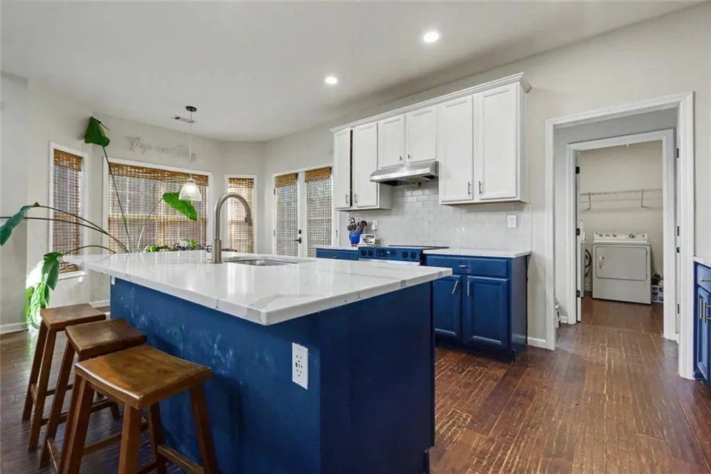 1080 Olde Roswell Grove Roswell, GA 30075