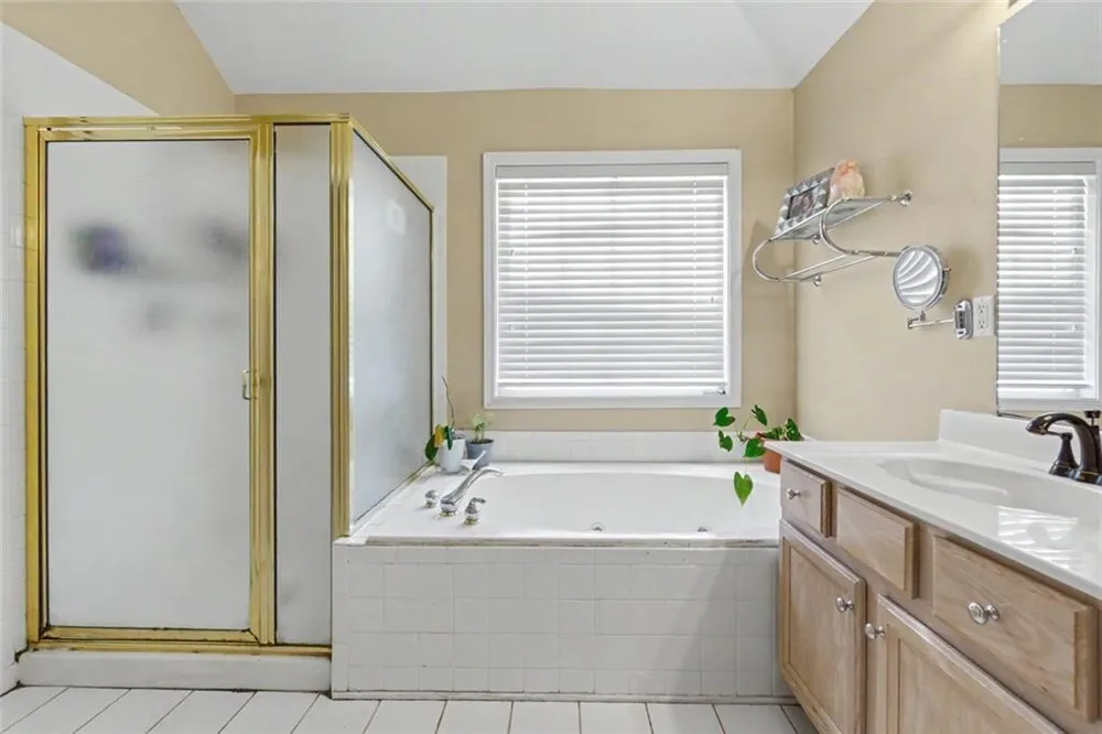 1080 Olde Roswell Grove Roswell, GA 30075