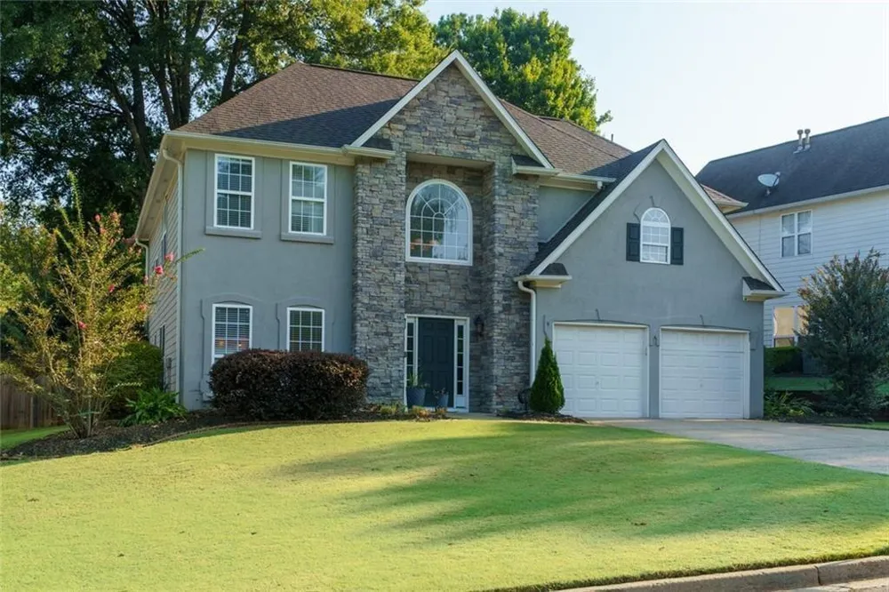 1080 Olde Roswell Grove Roswell, GA 30075