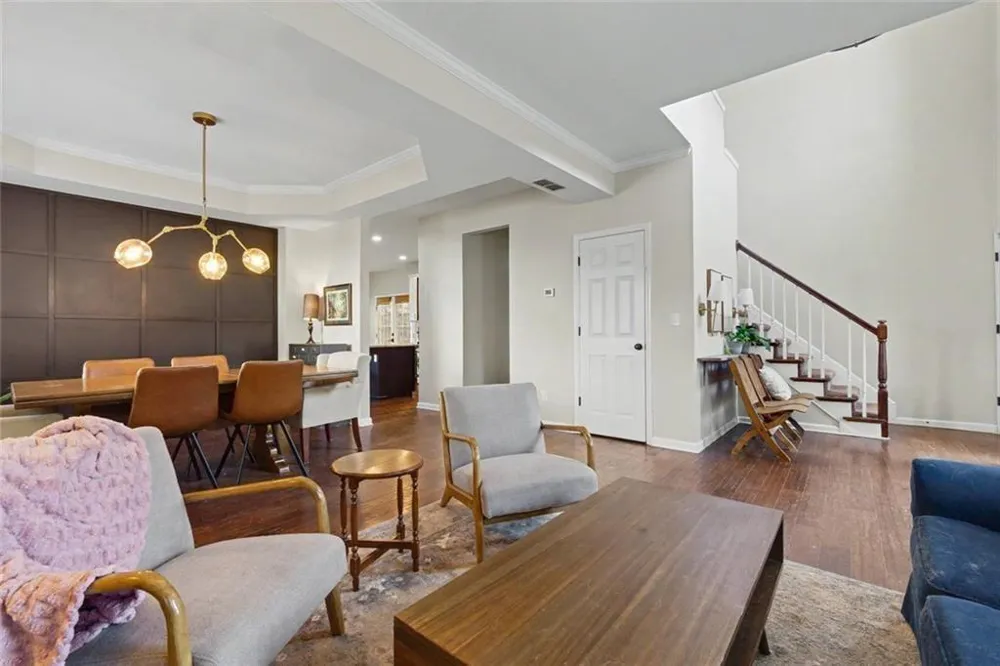 1080 Olde Roswell Grove Roswell, GA 30075