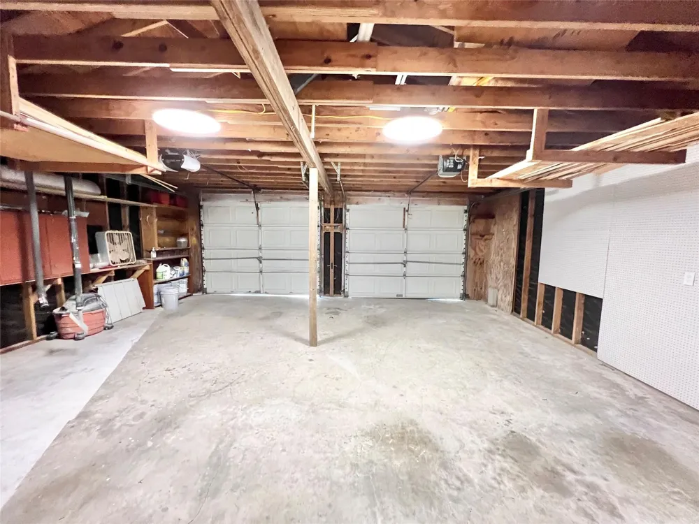 3806 Peck Street Santa Fe, TX 77517