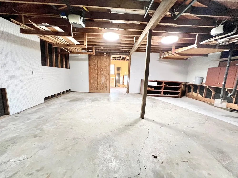 3806 Peck Street Santa Fe, TX 77517