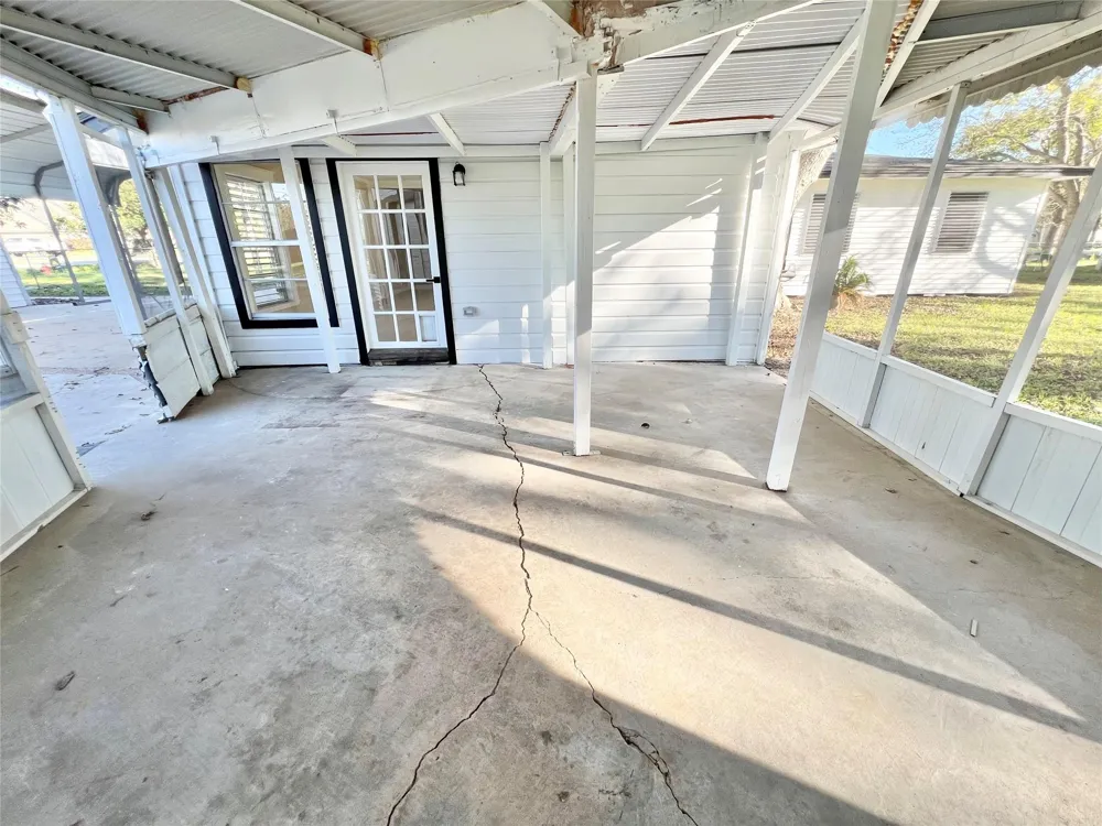 3806 Peck Street Santa Fe, TX 77517