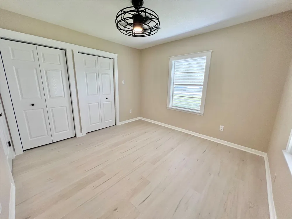 3806 Peck Street Santa Fe, TX 77517