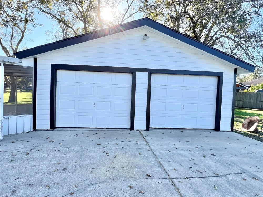3806 Peck Street Santa Fe, TX 77517