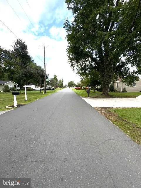 19 BROOKFIELD ROAD Pasadena, MD 21122