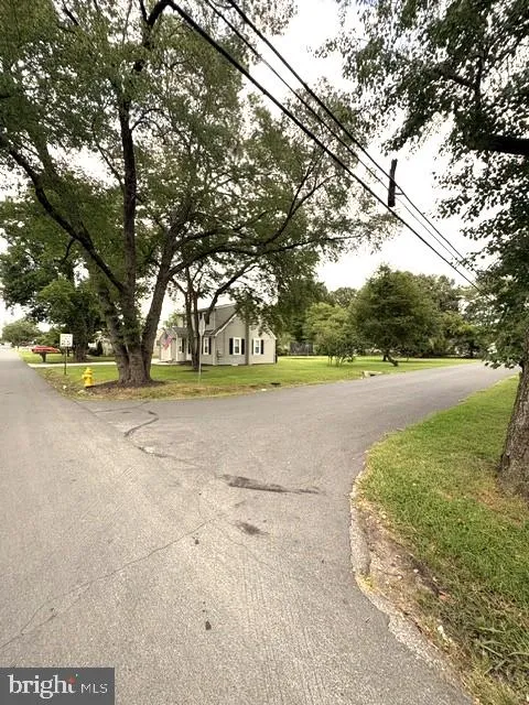 19 BROOKFIELD ROAD Pasadena, MD 21122