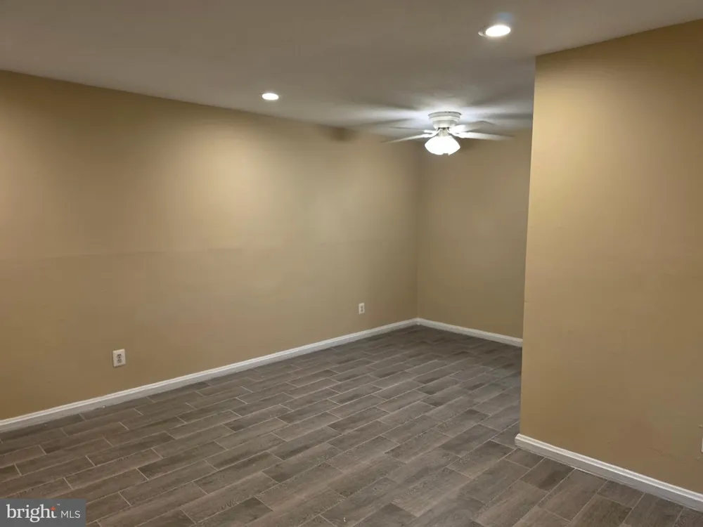 610 KENNEBEC AVENUE #104 Takoma Park, MD 20912