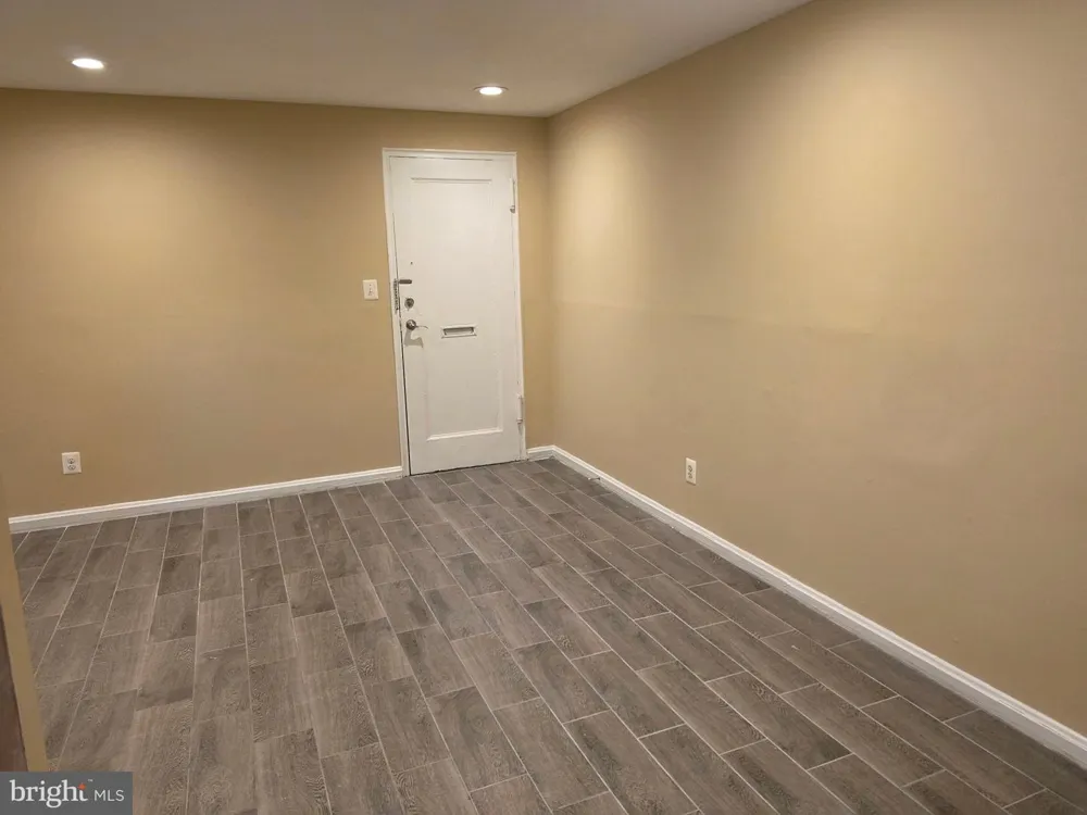 610 KENNEBEC AVENUE #104 Takoma Park, MD 20912