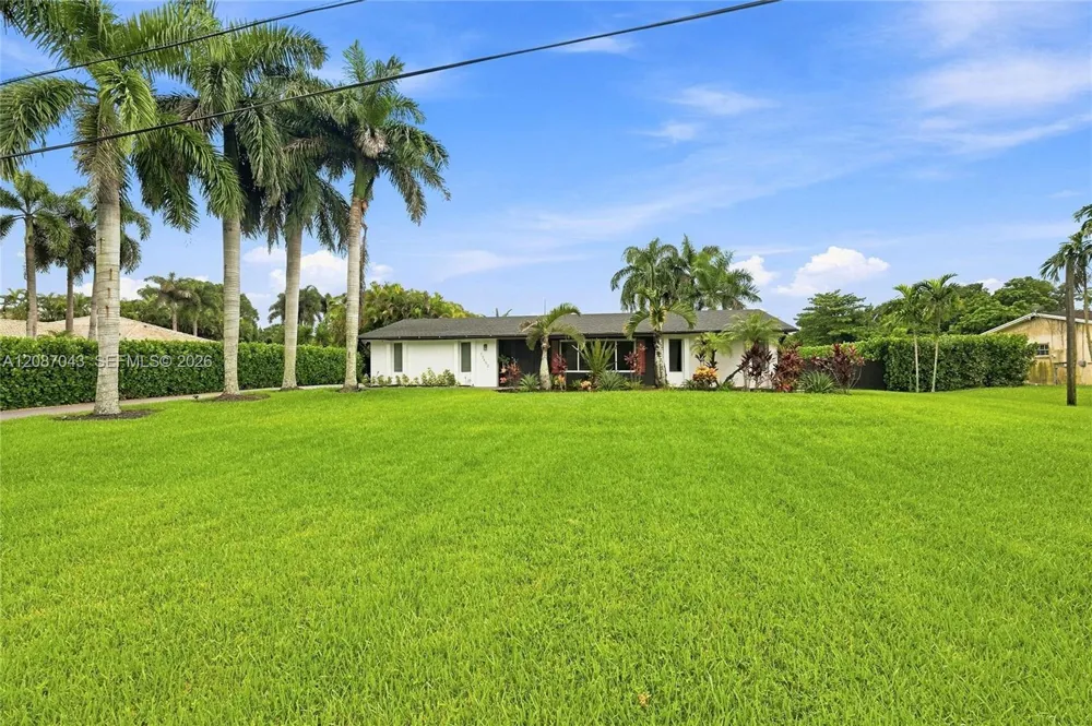 13402 SW 29th St Davie, FL 33330
