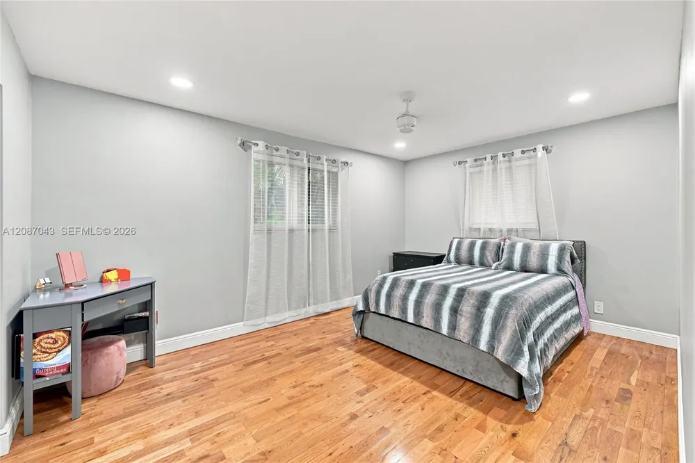 13402 SW 29th St Davie, FL 33330